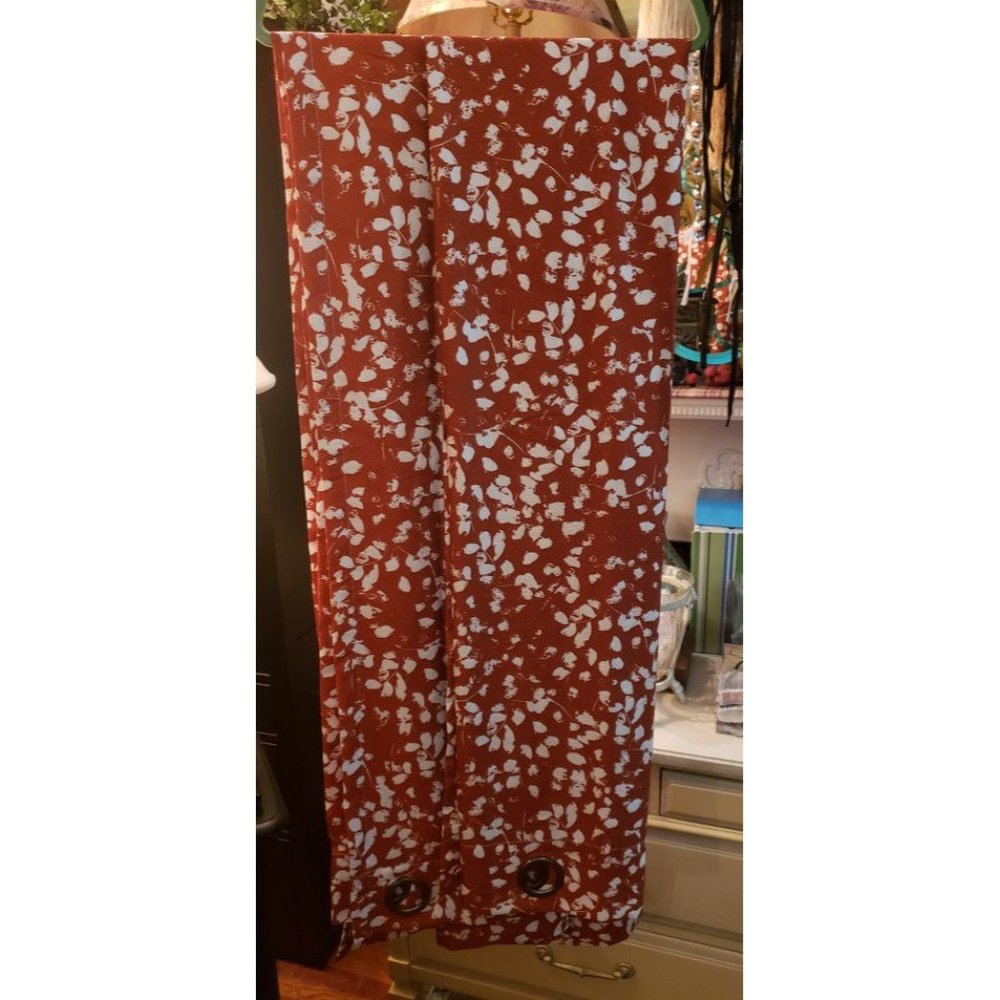 One Pair Grommet Top Curtains (2 Panels)
